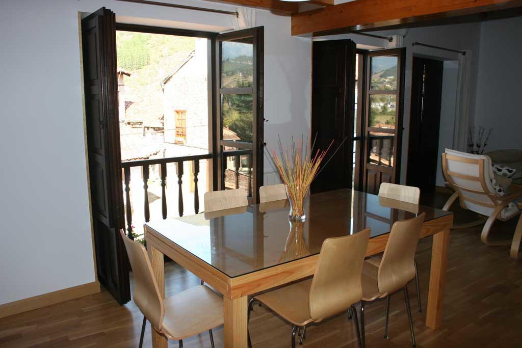 Apartamentos Casa De La Abuela Potes Extérieur photo