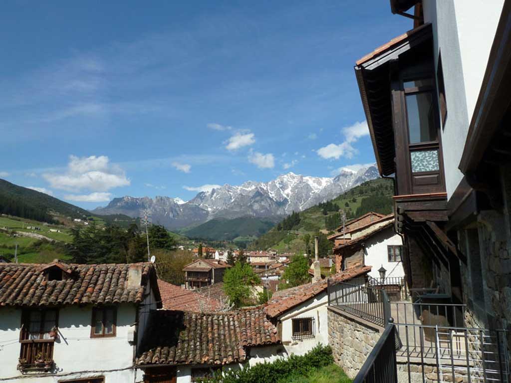 Apartamentos Casa De La Abuela Potes Extérieur photo